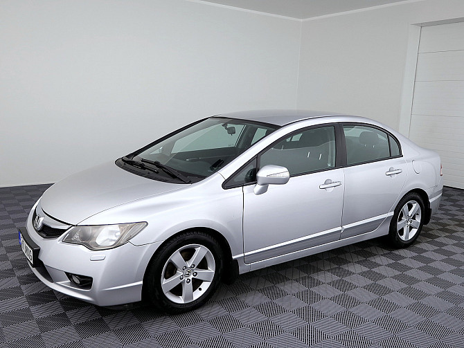 Honda Civic Elegance Facelift 1.8 103kW Tallina - foto 2