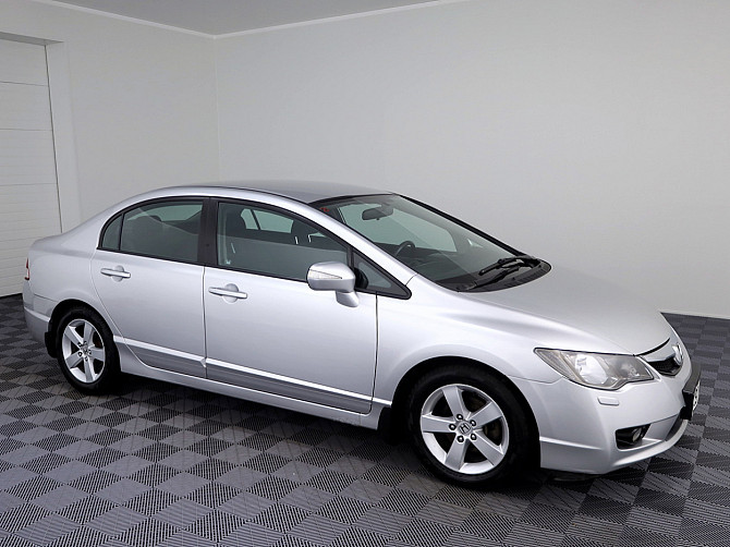 Honda Civic Elegance Facelift 1.8 103kW Tallina - foto 1
