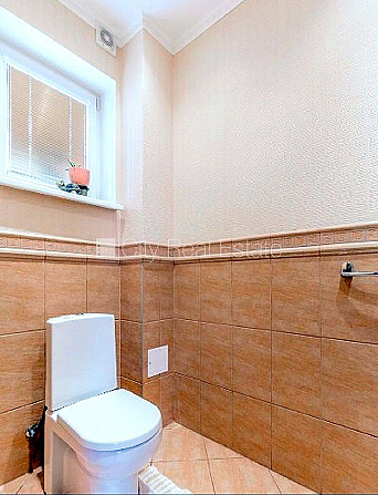 Zeme īpašumā, fasādes māja, renovēta māja, ķieģeļu mūra sienas, fasāde ar dekoratīvo Rīga - foto 7
