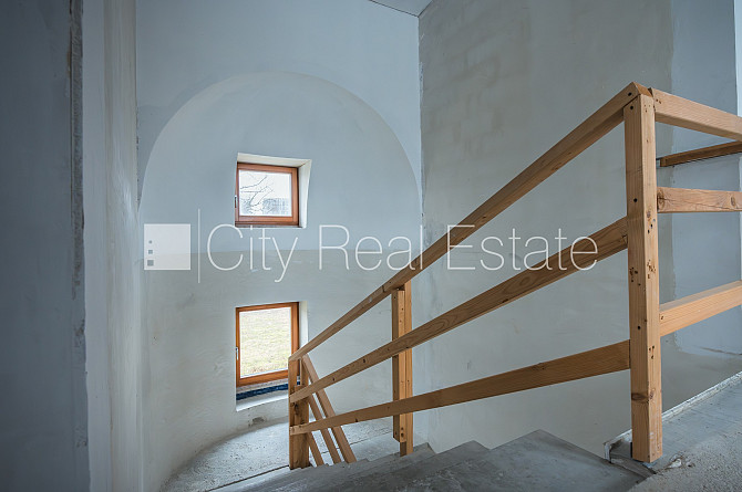 Projekts - Kalpaka Residence, fasādes māja, renovēta māja, slēgts pagalms, objektu apsargā Rīga - foto 13