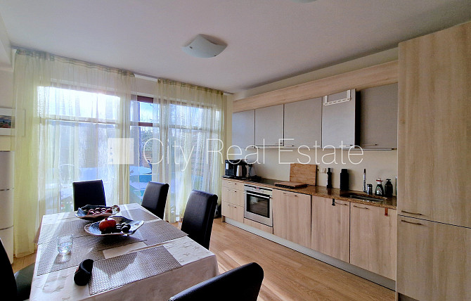 Fasādes māja, renovēta māja, slēgts pagalms, ieeja no ielas, ir lifts, kāpņu telpa pēc Rīga - foto 5