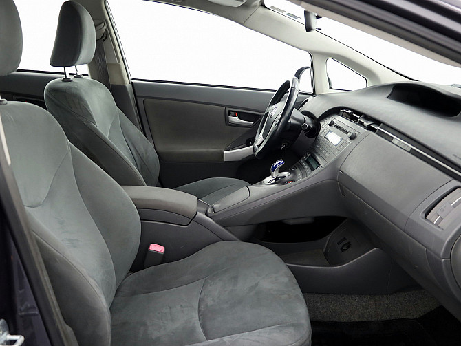 Toyota Prius Hybrid Facelift ATM 1.8 73kW Таллин - изображение 6