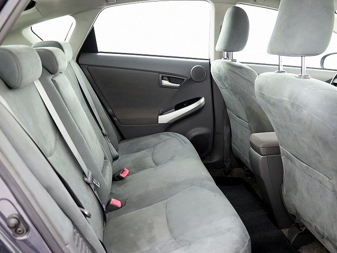 Toyota Prius Hybrid Facelift ATM 1.8 73kW Таллин - изображение 7
