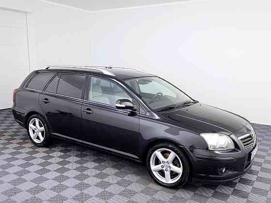 Toyota Avensis Luxury Facelift 2.2 D-4D 110kW Таллин