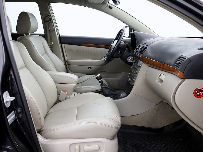 Toyota Avensis Luxury Facelift 2.2 D-4D 110kW Таллин - изображение 6