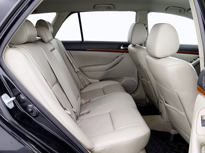 Toyota Avensis Luxury Facelift 2.2 D-4D 110kW Таллин - изображение 7