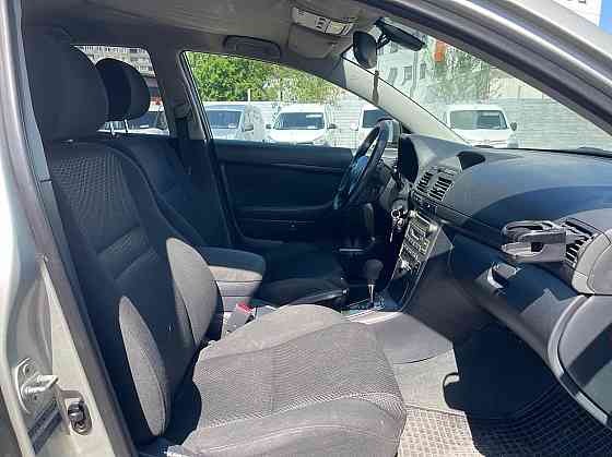 Toyota Avensis Linea Sol ATM 2.0 108kW Tallina