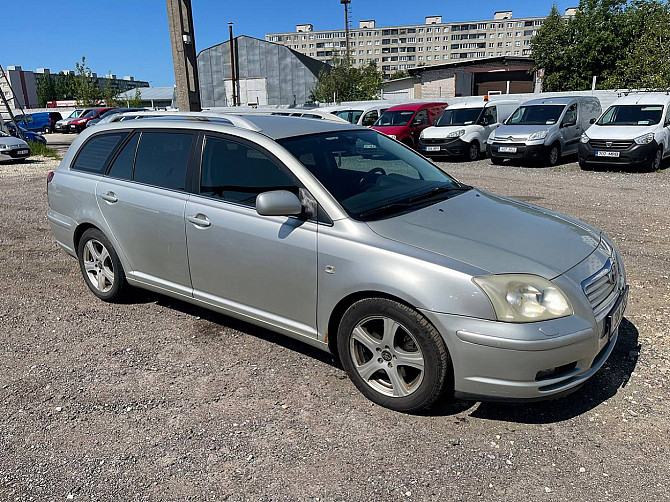 Toyota Avensis Linea Sol ATM 2.0 108kW Tallina - foto 1