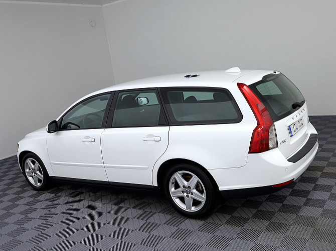 Volvo V50 Momentum Facelift 1.6 D4 80kW Таллин - изображение 4