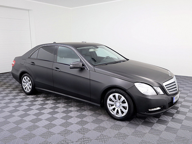 Mercedes-Benz E 200 Elegance ATM 2.1 CDI 100kW Tallina - foto 1