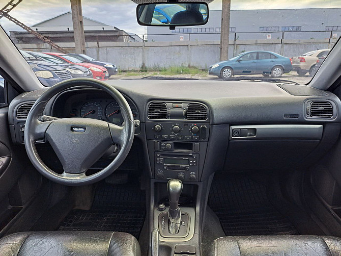 Volvo V40 Summum Facelift ATM 1.9 147kW Таллин - изображение 5