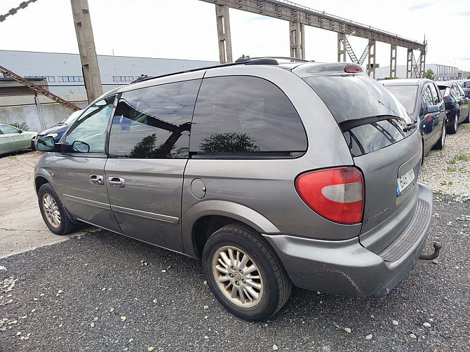 Chrysler Voyager Limited Facelift ATM 2.8 CRD 110kW Таллин - изображение 4