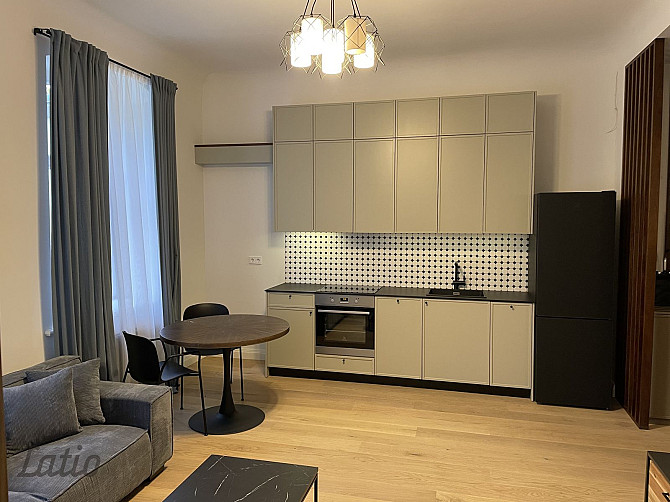 Pārdod dzīvokli prestižajā Kalnciema kvartālā, Āgenskalnā, Rīgā
Ideāla lokācija ar Rīga - foto 2