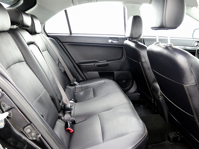 Mitsubishi Lancer Luxury Facelift ATM 1.8 105kW Tallina - foto 7