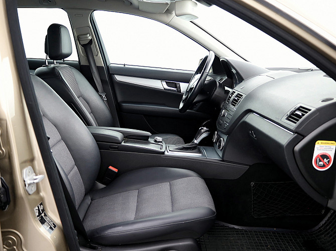 Mercedes-Benz C 220 Avantgarde ATM 2.1 CDI 125kW Tallina - foto 6