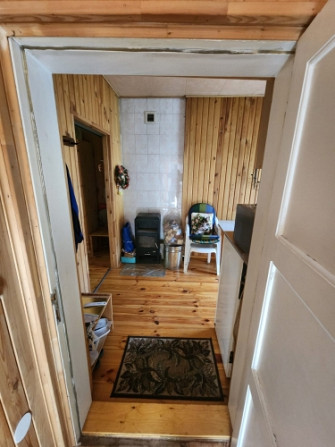 Pārdod komfortablu un mājīgu 1 istabas dzīvokli (35 m), četru dzīvokļu mājā ar Rīgas rajons - foto 5