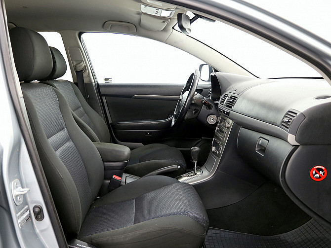 Toyota Avensis Linea Sol Facelift LPG ATM 2.0 108kW Таллин - изображение 6
