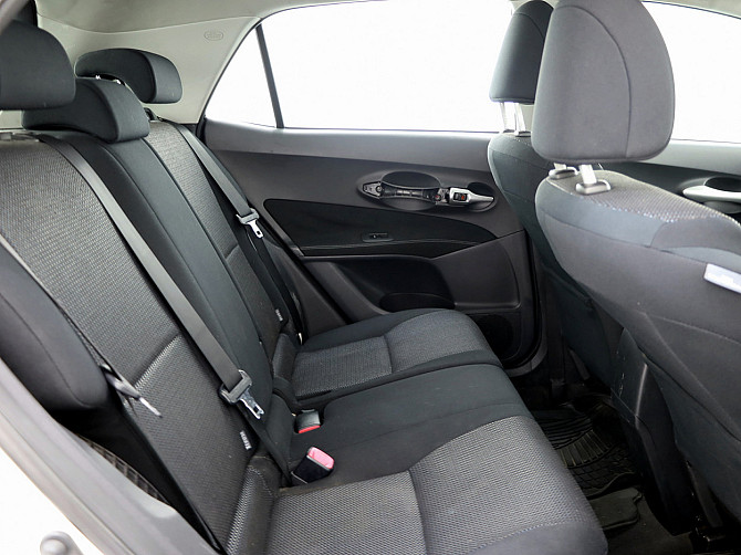 Toyota Auris Hybrid Facelift ATM 1.8 73kW Таллин - изображение 7