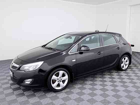 Opel Astra Elegance 1.4 103kW Tallina