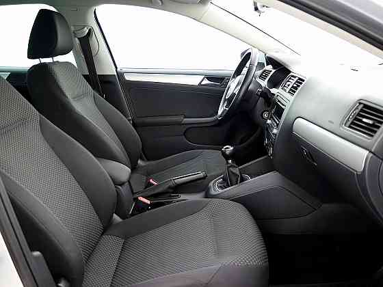 Volkswagen Jetta Comfortline 1.4 90kW Tallina