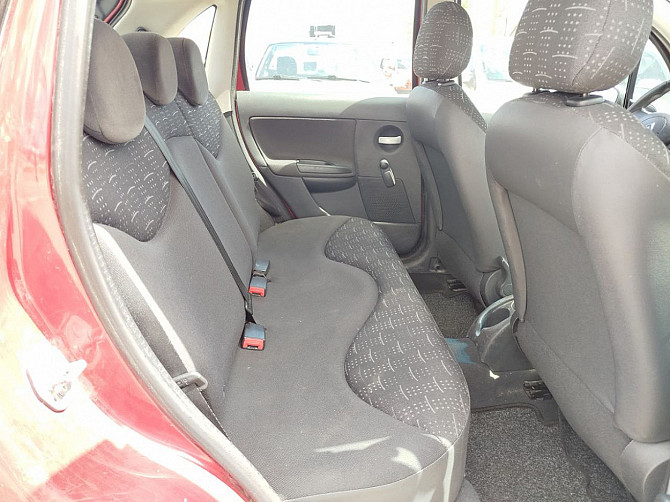 Citroen C3 Elegance Facelift 1.1 44kW Таллин - изображение 7