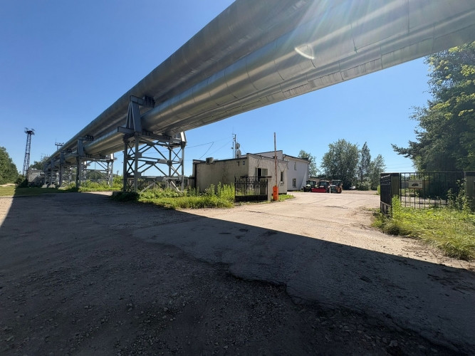 Betona laukuma noma  5,000 m | Rīga, Šķirotava  Tiek iznomāta betona laukuma platība 5,000 m Rīga - foto 1