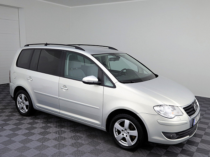 Volkswagen Touran Comfortline Facelift ATM 2.0 TDI 103kW Tallina - foto 1
