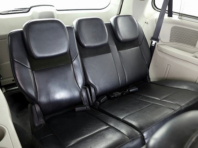 Chrysler Grand Voyager Limited ATM 2.8 CRD 120kW Таллин - изображение 8