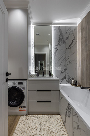 Projekts - Tal Residence, zeme īpašumā, rindu māja, monolīta betona sienas, pagrabstāvā Rīga - foto 6