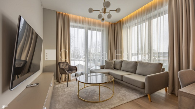 Restaurēta māja, ir lifts, kāpņu telpa pēc kapitālā remonta, guļamistabu skaits 2 gab., Rīga - foto 1