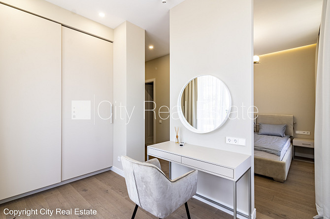 Renovēta māja, ir lifts, kāpņu telpa pēc kapitālā remonta, guļamistabu skaits 3 gab., Rīga - foto 11