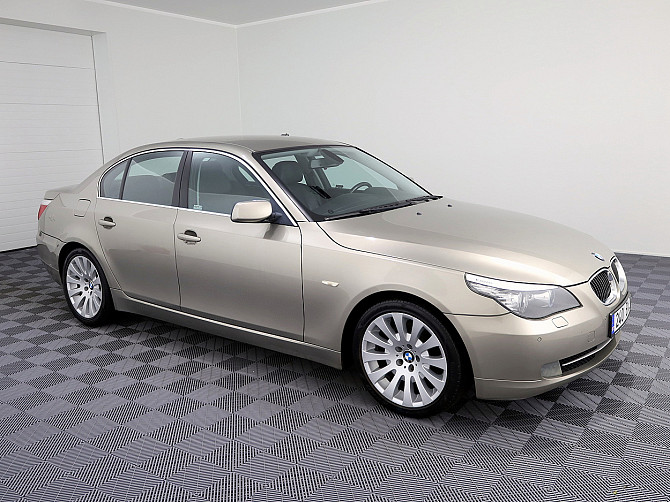 BMW 523 Sportpakett Facelift 2.5 140kW Tallina - foto 1