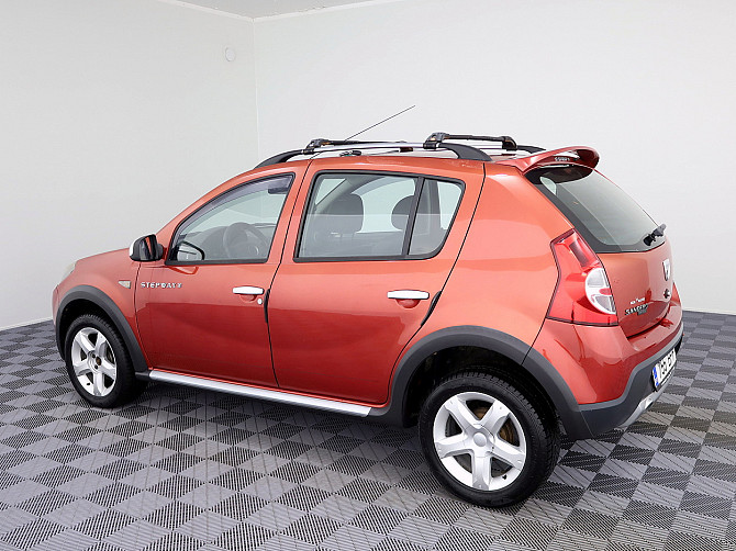 Dacia Sandero Stepway Facelift 1.5 dCi 50kW Tallina - foto 4