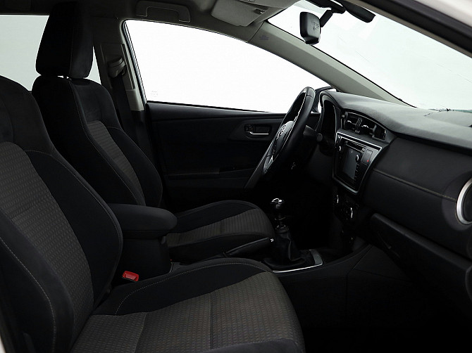 Toyota Auris Linea Sol 2.0 D-4D 91kW Таллин - изображение 6