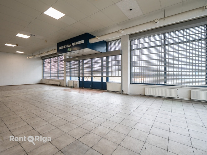 Iznomā tirdzniecības telpas Pildas ielā 16, Rīgā.  Telpas atrodas ēkas 1. stāvā ar tiešu ieeju no fa Рига - изображение 14