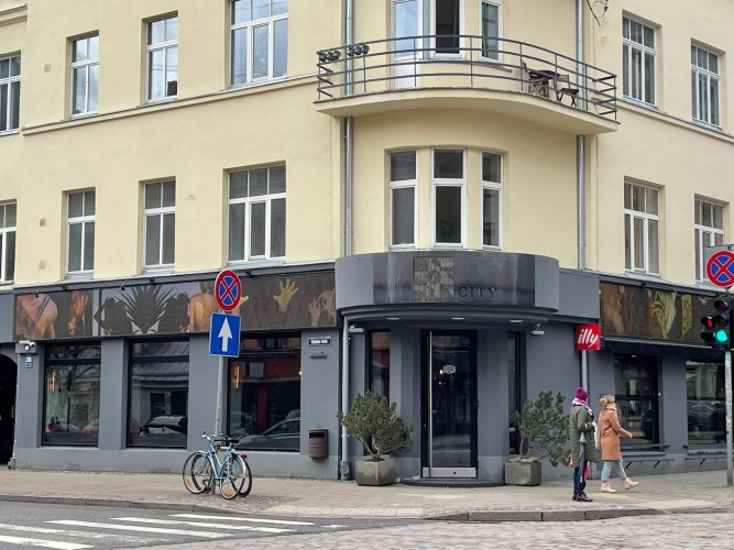 Iznomā lieliskas telpas restorānam, veikalam vai kafejnīcai. Izdevīga un pilsētā populāra Rīga - foto 1