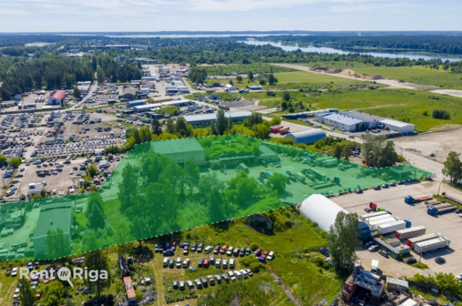 Pārdod komerciālu īpašumu ar 5 ēkām un 1.861 ha zemes  Rumbula, Rīga Adrese: Vējstura iela Rīgas rajons - foto 1