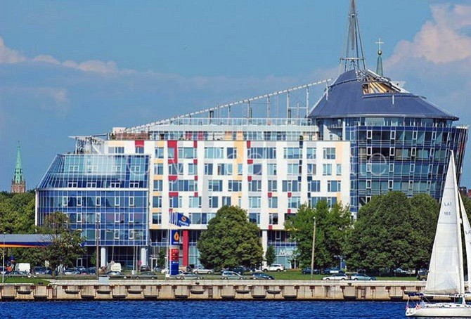 Projekts - Centra Nams, jaunceltne, vieta automašīnai, apsargāta teritorija, objektu apsargā Rīga - foto 14