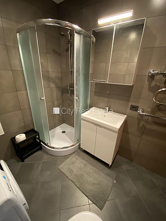 Pagalma māja, renovēta māja, logi vērsti uz pagalma pusi, guļamistabu skaits 3 gab., Rīga - foto 16