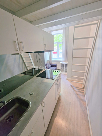 Fasādes māja, renovēta māja, labiekārtota apzaļumota teritorija, slēgts pagalms, kāpņu Rīga - foto 7