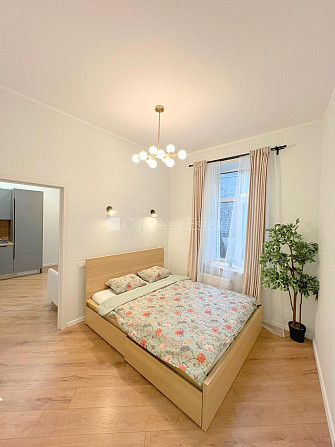 Pagalma ēka, renovēta māja, slēgts pagalms, ieeja no ielas un pagalma, kāpņu telpa pēc Rīga - foto 8