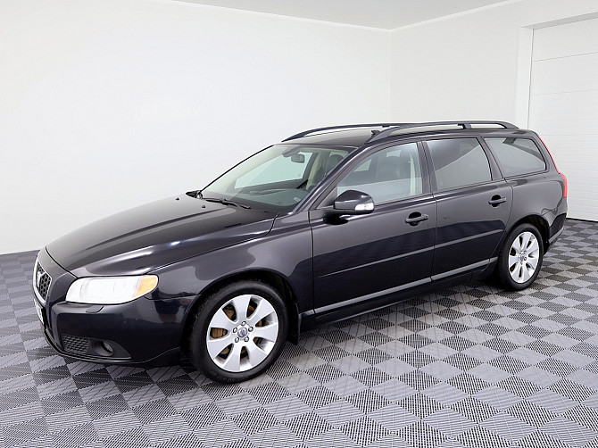 Volvo V70 Summum 2.5 T 147kW Tallina - foto 2