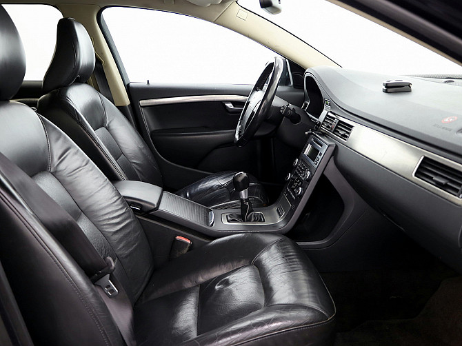 Volvo V70 Summum 2.5 T 147kW Tallina - foto 6