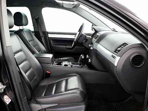 Volkswagen Touareg Highline ATM 2.5 TDI 128kW Таллин
