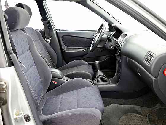 Toyota Corolla Facelift A-C 1.4 71kW Tallina