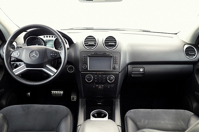 Mercedes-Benz ML 300 Luxury Facelift 3.0 CDI 150kW Tallina - foto 5