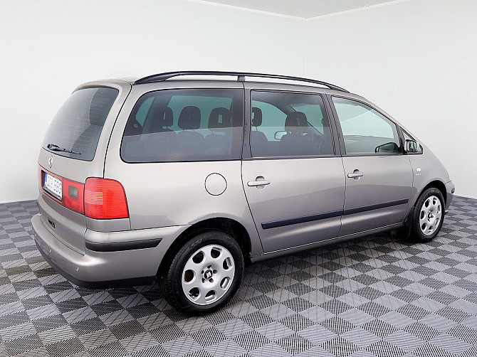 SEAT Alhambra Comfortline LPG ATM 1.8 110kW Таллин - изображение 3