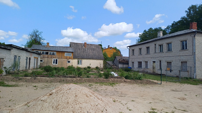 Mainu 8 Dzīvokļu Privātu Māju Neretas Pagasta Centrā ar Dārzu uz Viensētu Laukos Нерета - изображение 10