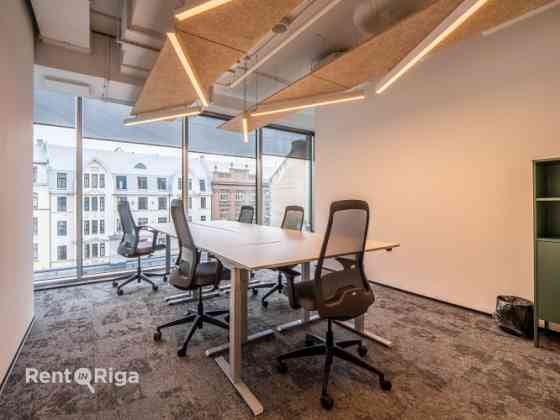 Арендуйте co-working офис в Galerija Rīga!  Без начальных вложений  полностью оборудован и Рига