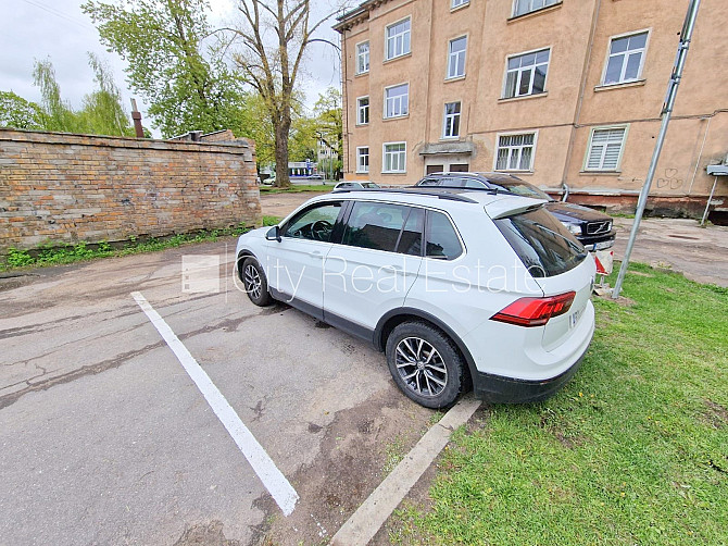 Vieta automašīnai, iespēja nomāt autostāvvietu, CITY REAL ESTATE ID - 517491 
 Papildus Rīga - foto 16